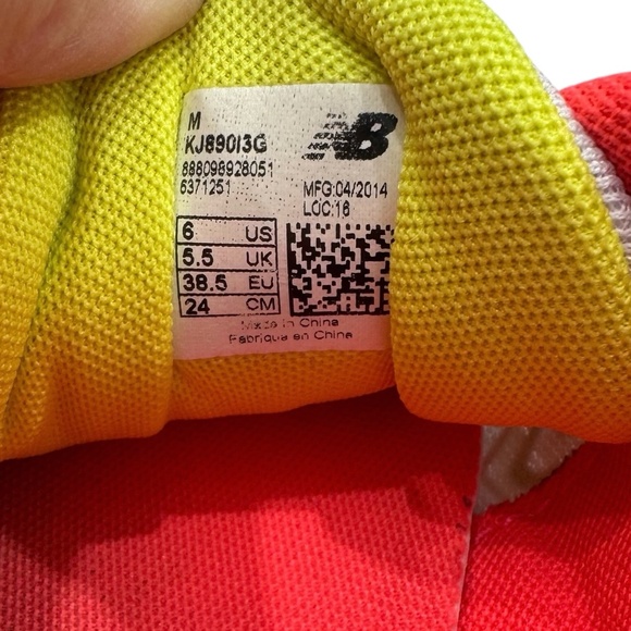 NEW BALANCE CAKE & ICE CREAM 890 V 3 MULTICOLORED RUNNING SHOE - Picture 6 of 16